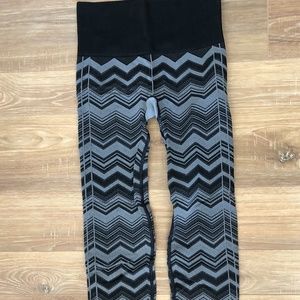 Lululemon Ebb to Street Chevron Leggings